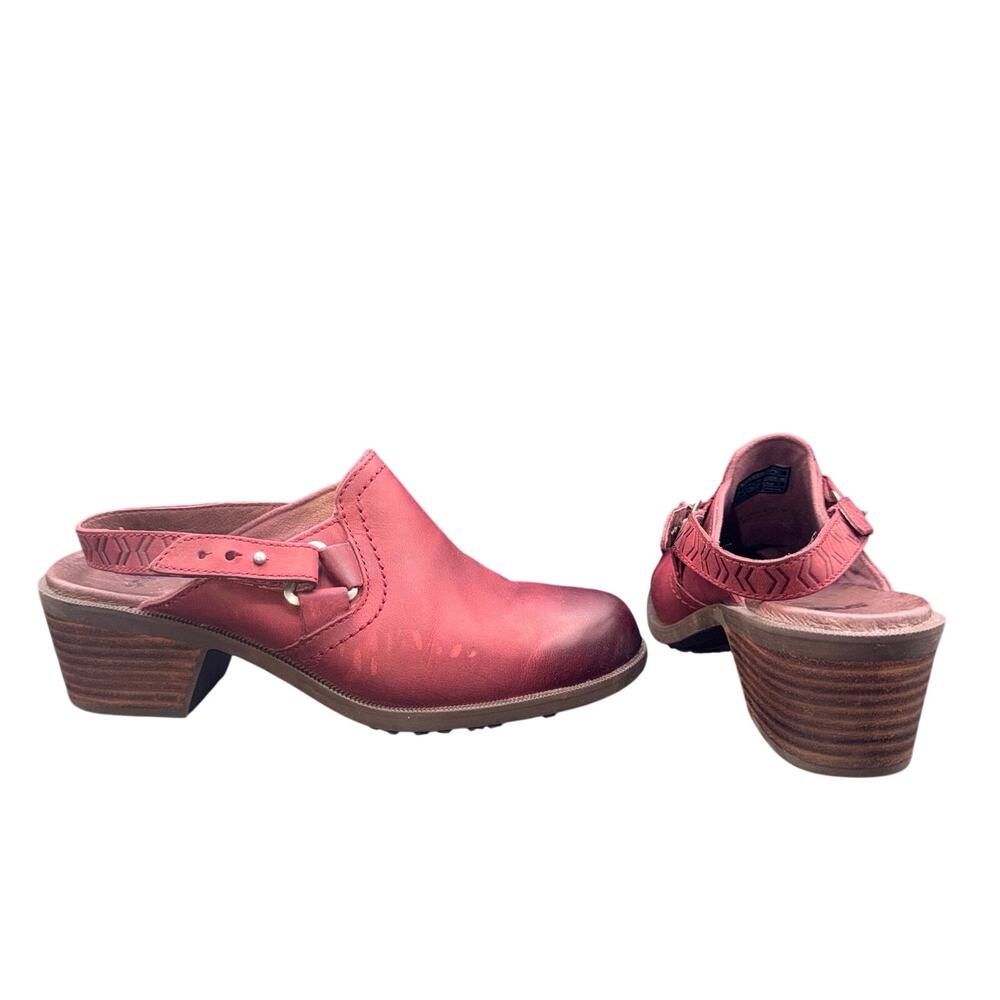 Teva Women’s Mahonia Leather Slingback Clogs Burgundy US 7 Comfort Heels